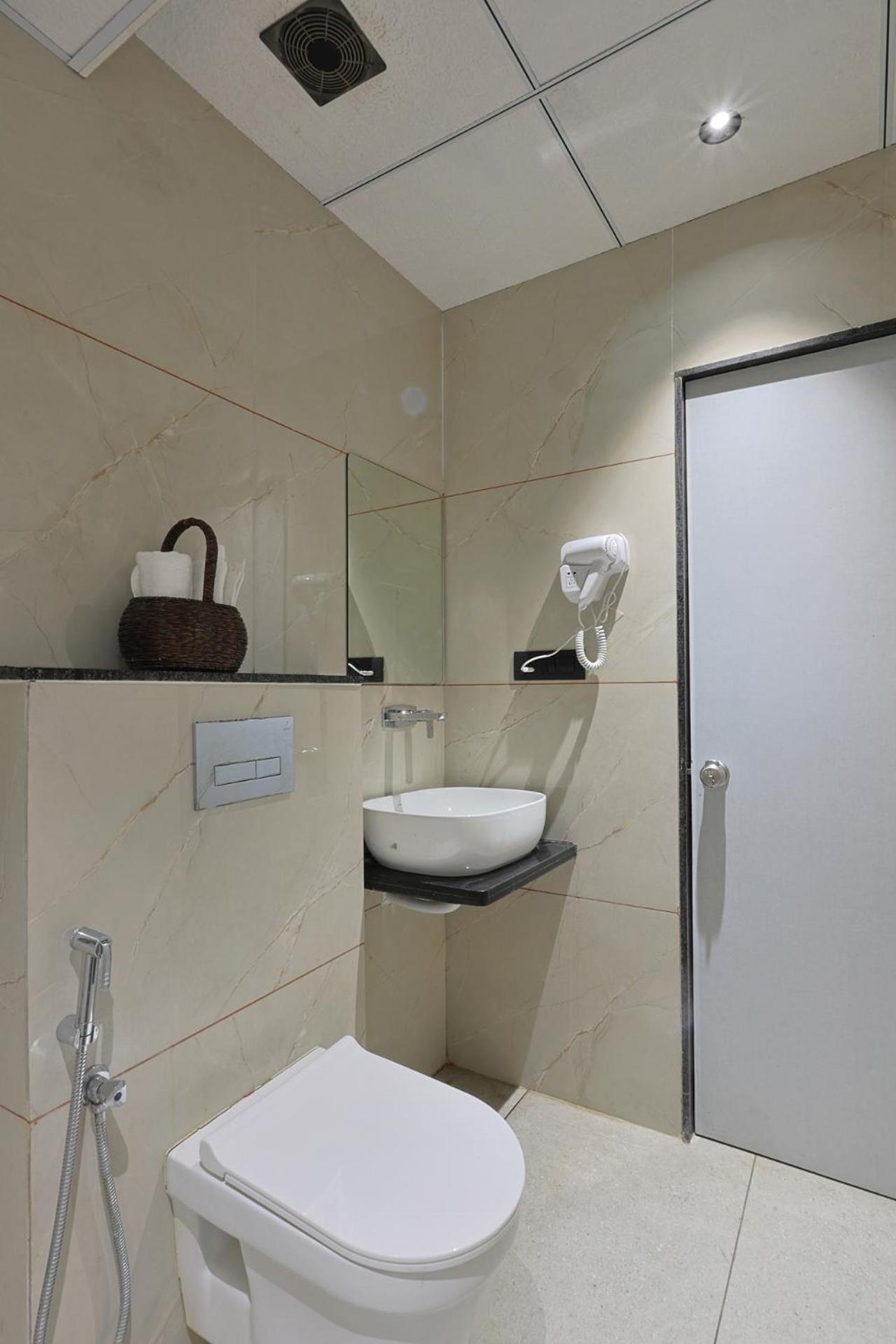 Hotel Royal Town Ahmedabad Extérieur photo